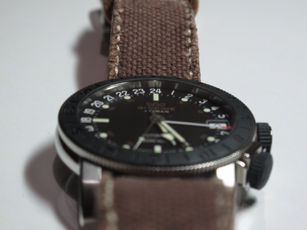 Glycine Airman 17 Sphair GMT : ถ้าย่อส่วนอีกนิดจะดีไม่น้อย