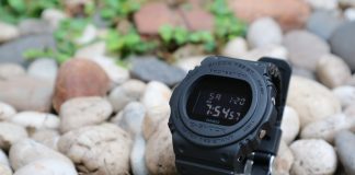 Casio G-Shock DW5750E-1B ลองแล้ว ไม่เล็กอย่างที่คิด