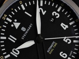 Steinhart NAV B-Uhr Dual Time เปิดตลาดนักบิน GMT