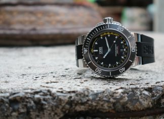 Oris Aquis Depth Gauge