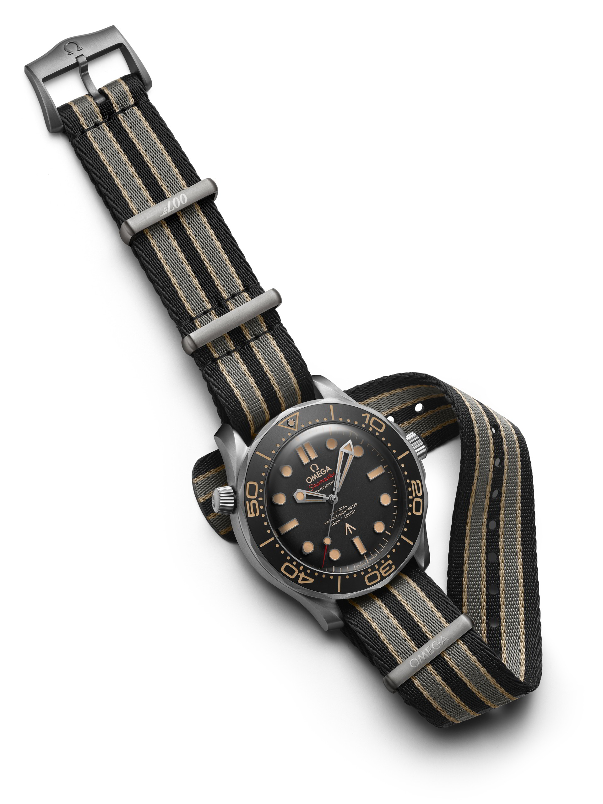 OMEGA Seamaster Diver 300M 007 Edition