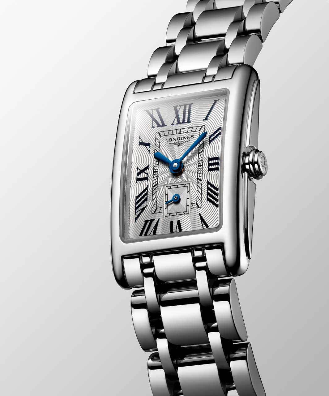 Longines เผย 2 เรือนเวลาจาก Master Collection และ DolceVita