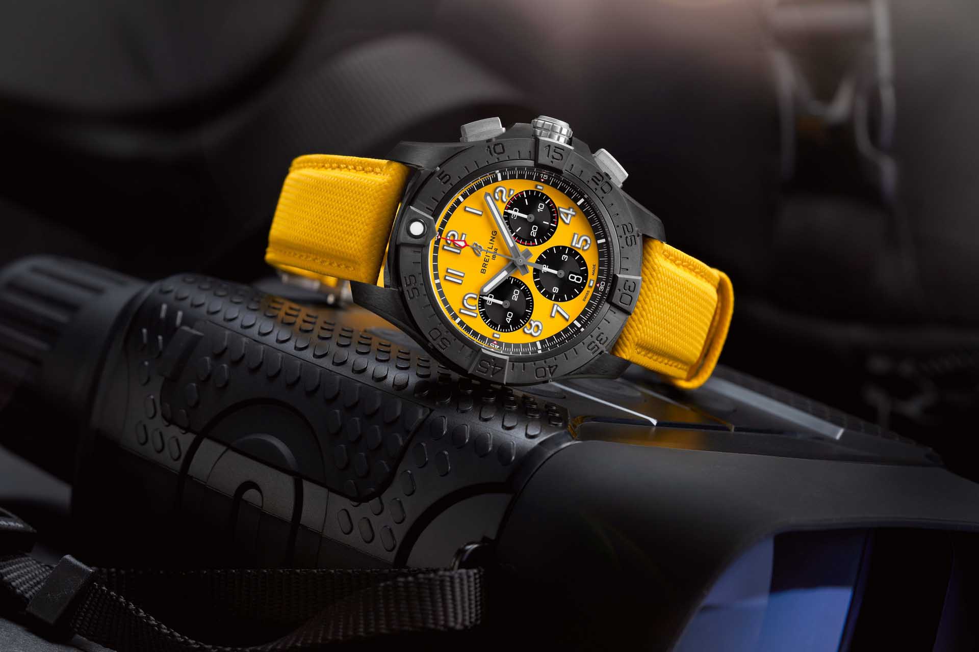 Breitling Avenger