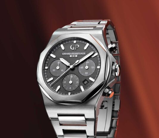 Girard-Perregaux Laureato Chronograph Ti49