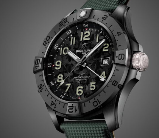 Breitling Avenger Automatic GMT 44 Night Mission